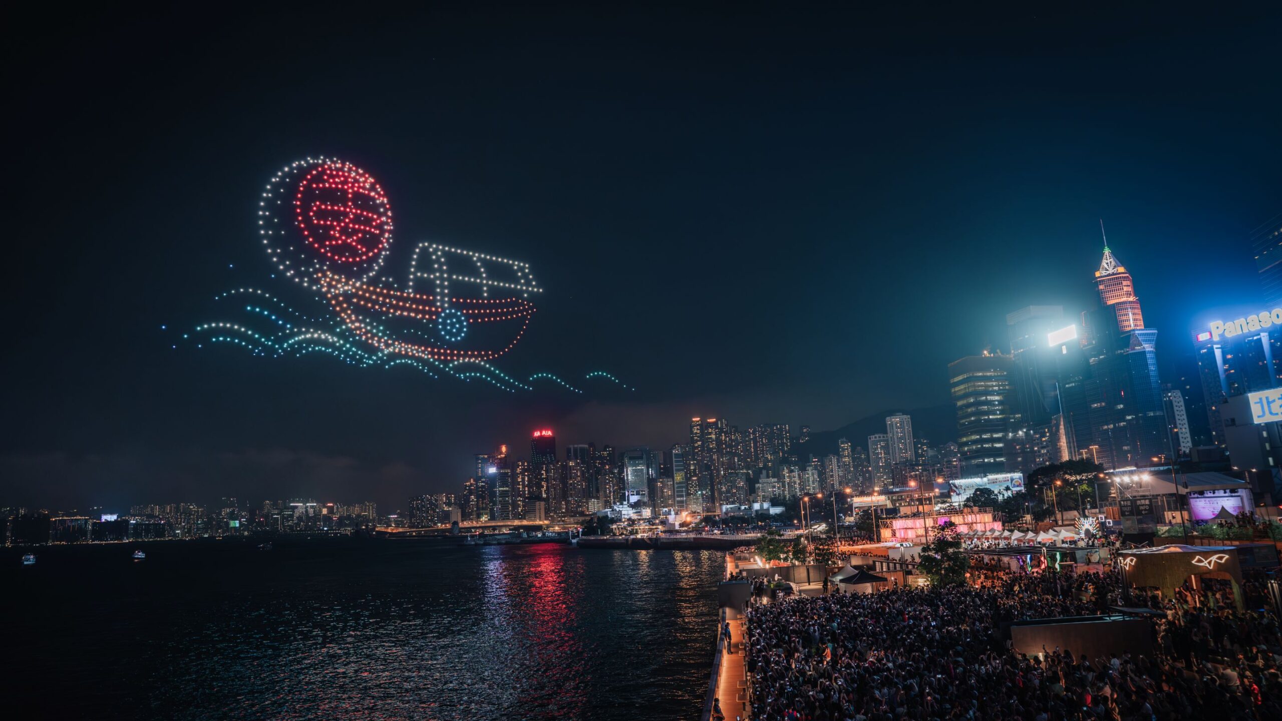 ドローンショー＠ビクトリアハーバー上空